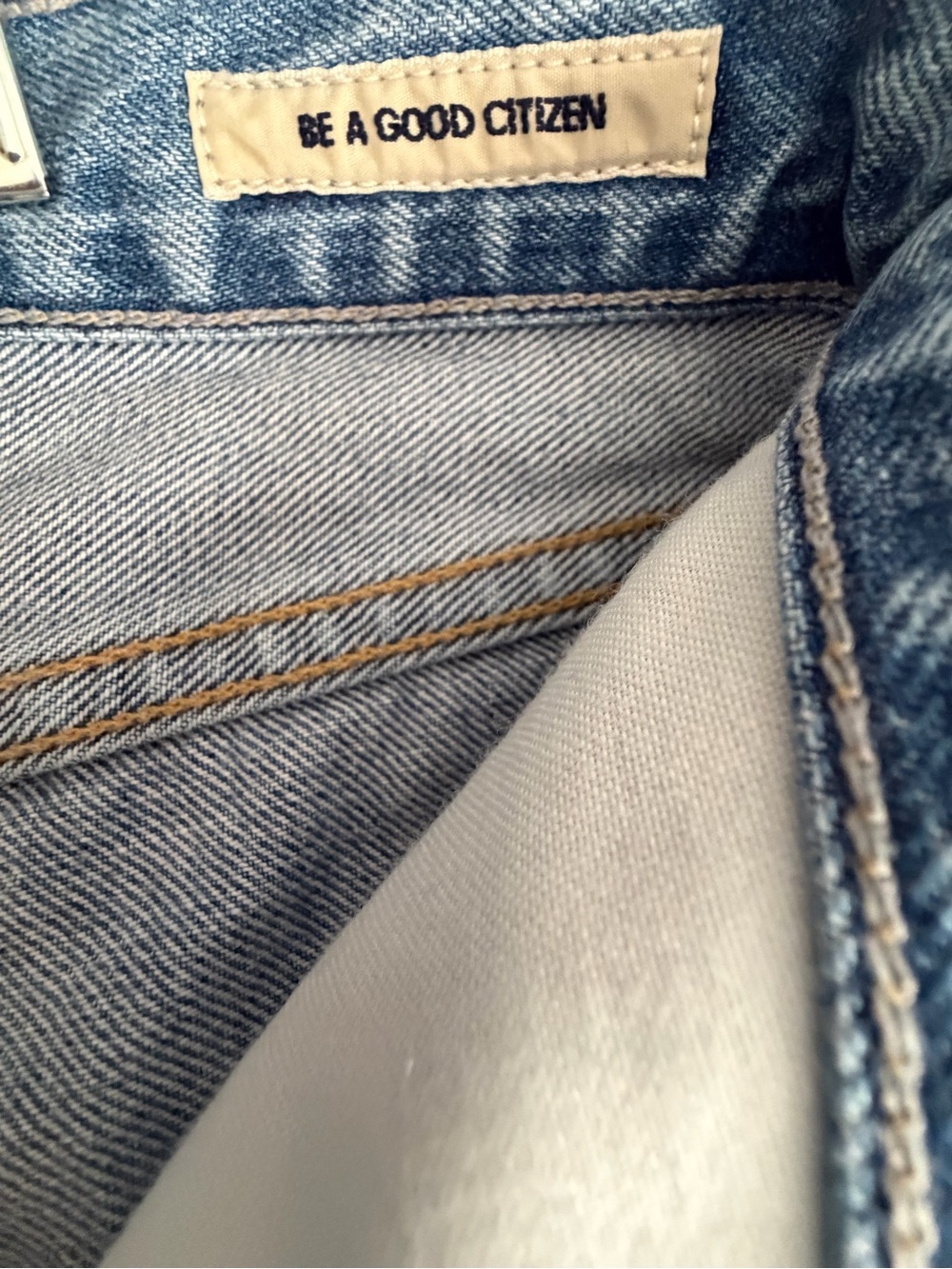 Citizens Of Humanity Two-Tone Boyfriend Jeans in Light and Medium Blue - Picture 12 of 16